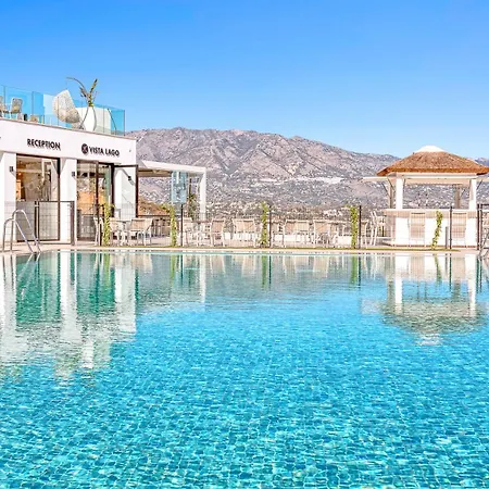 Mijas Met Zee En Zwembadzicht