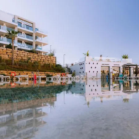 Appartement Mijas Met Zee En Zwembadzicht