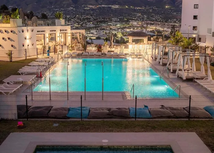 アパート Mijas Met Zee En Zwembadzicht フエンヒロラ