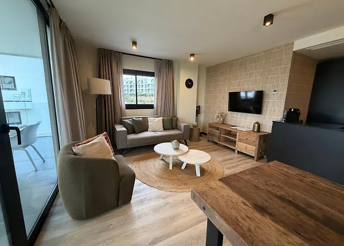 アパート Mijas Met Zee En Zwembadzicht